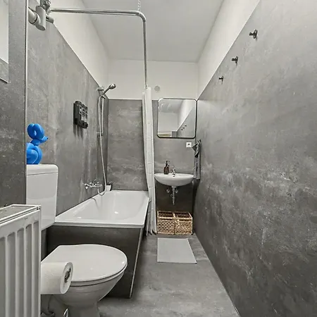 Apartament Naehe Volkspark Friedrichshain - 45 Qm *